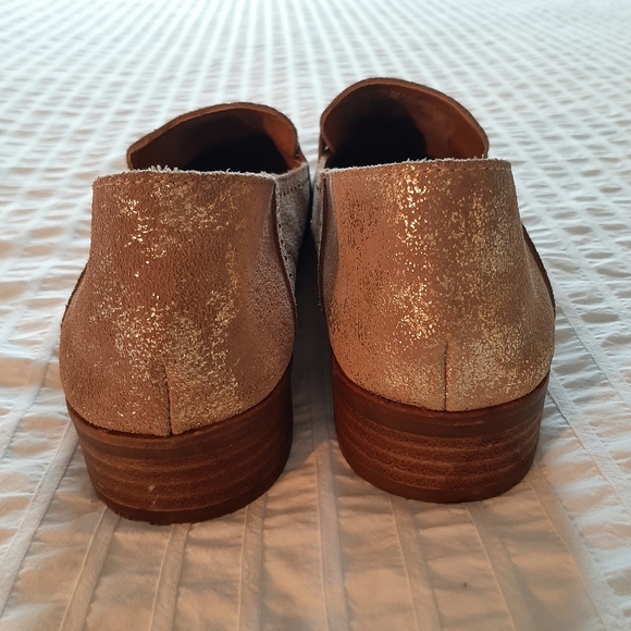 LUCKY BRAND Metallic Leather Loafers Size 10, Never Worn - Picture 7 of 9